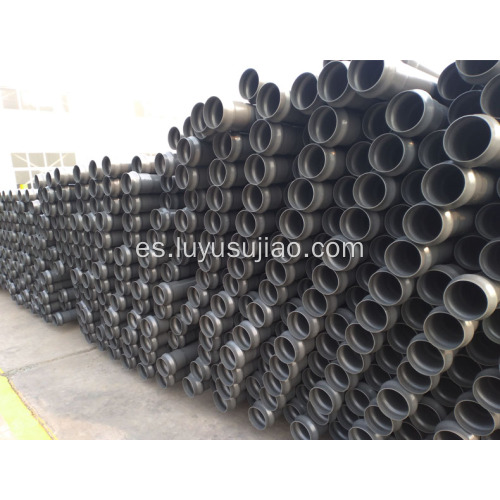 Tuberías de agua de PVC para sistemas de agua potable.